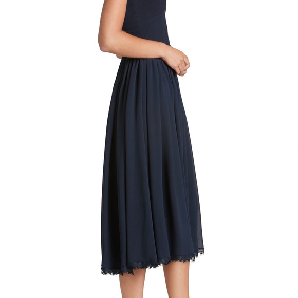 MOVING SALE-Dress the population Alicia Mixed Media Midi Dress- Navy XSmall - Picture 2 of 8